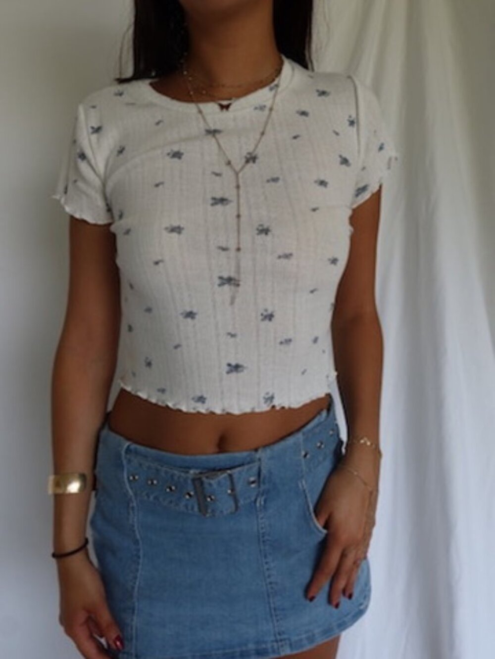 Ivy main white top